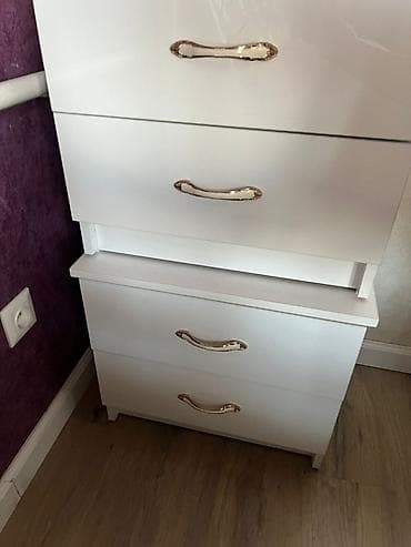 Спальный гарнитур в классическом стиле, белый глянец с золотистой — 4