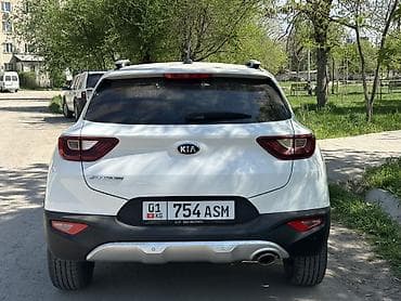 c4 a6: Kia Stonic: 2018 г., 1.6 л, Робот, Дизель, Кроссовер — 2