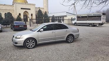 Toyota Avensis: 2007 г., 1.8 л, Автомат, Бензин, Седан