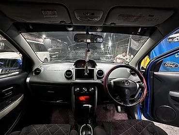 Унаа: Toyota Ist: 2003 г., 1.5 л, Бензин — 10