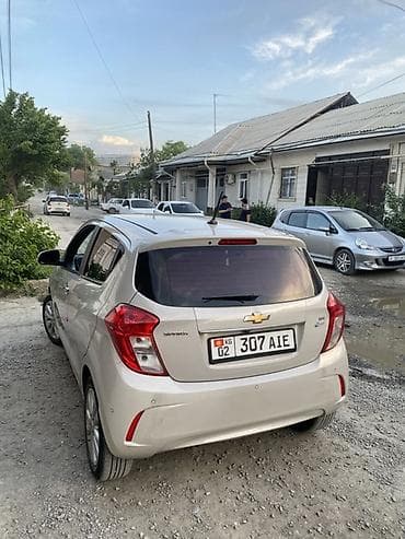 chevrolet tahoe бишкек: Chevrolet Spark: 2017 г., 1 л, Автомат, Бензин, Хэтчбэк — 2
