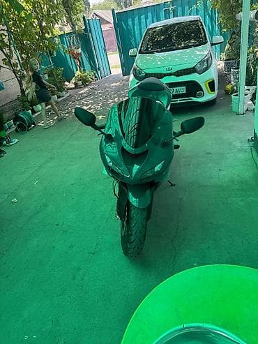 Транспорт: Спортбайк Kawasaki, 1000 куб. см, Бензин, Взрослый, Новый — 2