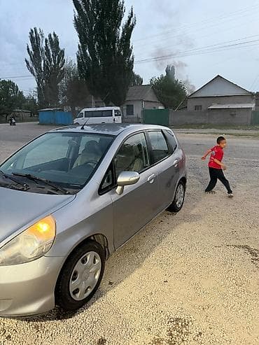 hoda fit: Honda Fit: 2006 г., 1.4 л, Механика, Бензин, Хэтчбэк — 4