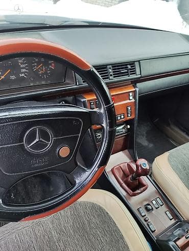 devo lasetti: Mercedes-Benz W124: 1995 г., 2 л, Автомат, Бензин, Универсал — 6