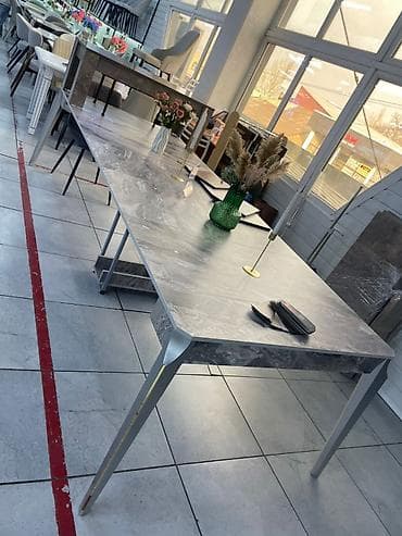 Компьютерные столы: 3 метровый стол трансформер "Венус".
В комплекте 5 вкладок — 3