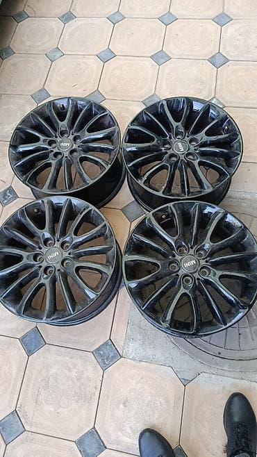 mini john cooper works: Литые Диски R 17 отверстий - 5 — 1