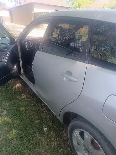 карнивал 2016: Toyota Matrix: 2005 г., 1.8 л, Автомат, Бензин, Хэтчбэк — 8