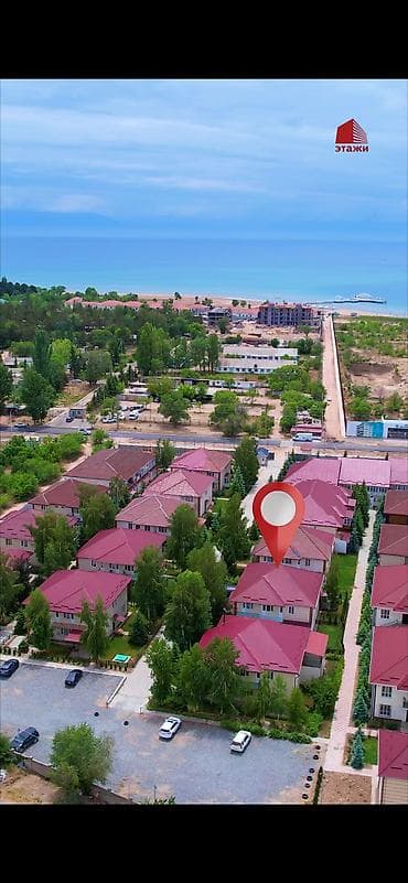 простой: Продаётся уютный семейный коттедж 📍 в городе Чолпон-Ата, расположенный — 1