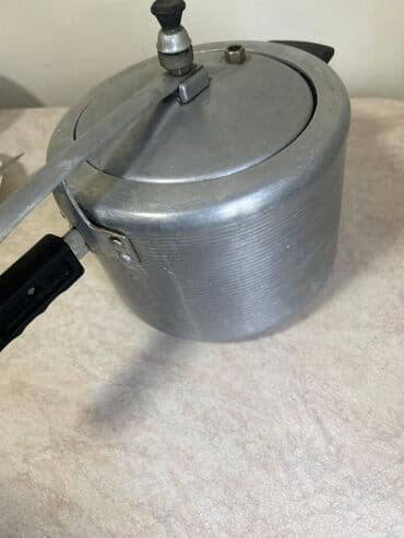 из серебра: Скароварка ссср (отсутствует резинка) — 2