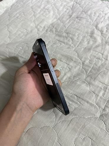 интересует: IPhone 13, Б/у, 128 ГБ, Midnight, Наушники, Защитное стекло, Чехол, 78 % — 3