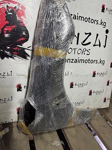 infinity fx: Крыло Переднее правое Hyundai, 2018 г., Б/у, Оригинал — 2