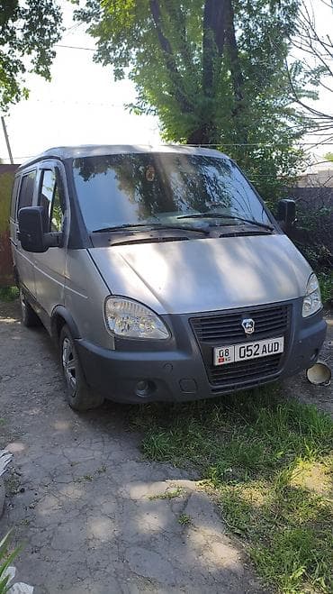 ГАЗ GAZel: 2005 г., 2.4 л, Бензин, Минивэн