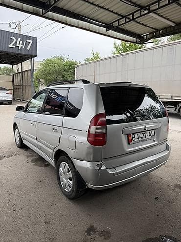 eclipse cross: Mitsubishi Space Star: 2001 г., 1.3 л, Механика, Бензин, Хэтчбэк — 5