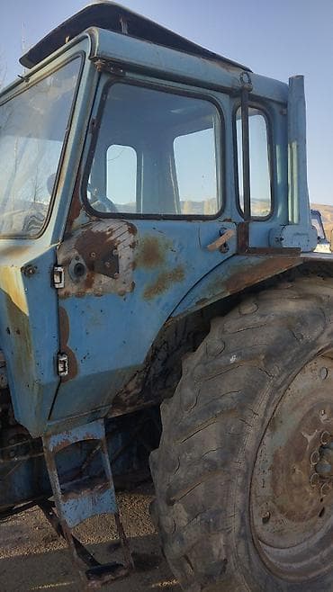 гидравлика хйундаи портер 1: Трактор колесный МТЗ (ориентировочно серии МТЗ-80/82) синего цвета — 2