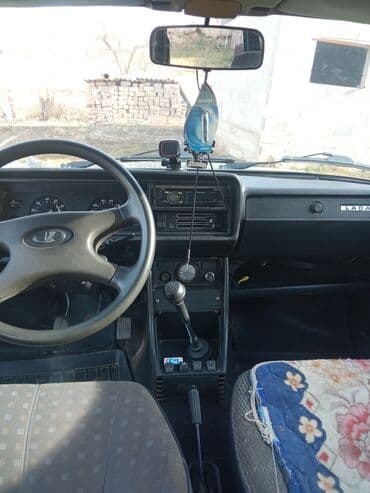 прицеп хова: ВАЗ (ЛАДА) 2107: 2005 г., Механика, Бензин — 11