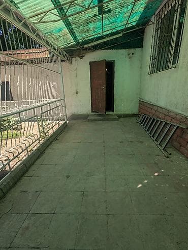 по лермонтова: 🔥 ДОМ С УЧАСТОКОМ ПОД БИЗНЕС. 📍 ЛОКАЦИЯ: г. Бишкек, ул. Лермонтова — 10