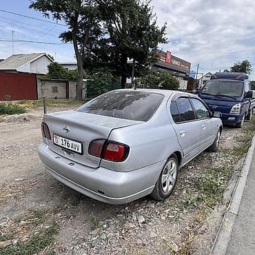 Унаа: Nissan Primera: 2000 г., 1.6 л, Кол менен иштөөчү, Бензин, Седан — 5