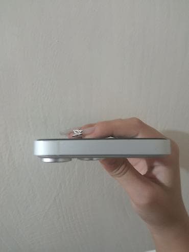 se 3: IPhone XS в корпусе от 17 про в белом цвете на 64 Гб. задняя камера — 5