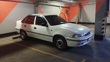 Daewoo Nexia: 2004 г., 1.5 л, Механика, Бензин, Седан — 3