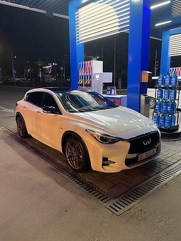 Продажа авто: Infiniti : 2017 г., 2 л, Хэтчбэк — 1