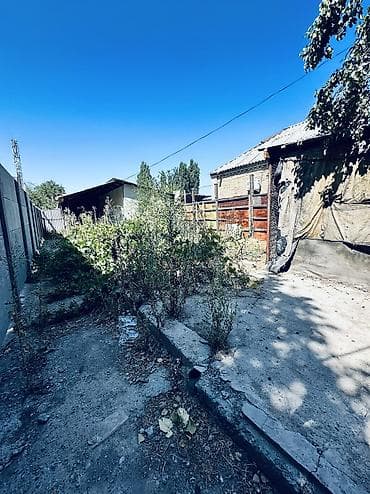 продаю бишкек: Продается времянка с участком 3,5 сотки 📍Адрес: село Кожомкул, ул — 6