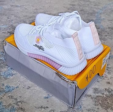 спортивная обувь женская: ЖЕНСКИЕ КРОССОВКИ. РАСПРОДАЖНАЯ ЦЕНА РАЗМЕРЫ-37. ЦЕНА:800с. - Цвет — 3