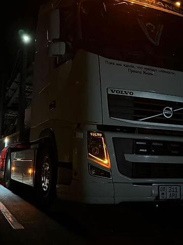 авто в рассрочку электромобиль: Тягач, Volvo, 2011 г., Без прицепа — 5