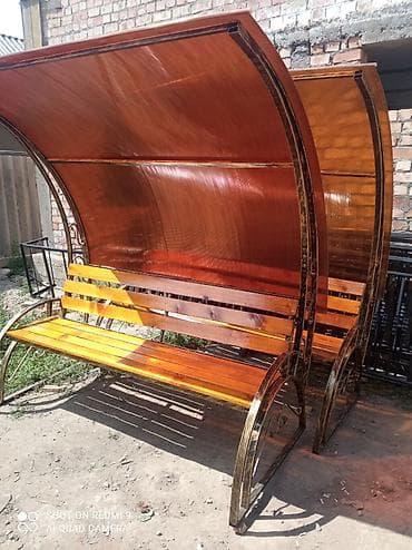 Скамейка Со спинкой, С крышей