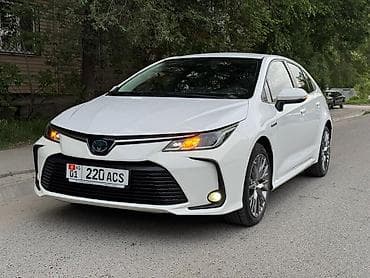 jet auto: Toyota Corolla: 2021 г., 1.8 л, Автомат, Гибрид, Седан — 1