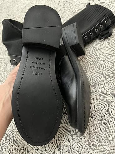 сапоги женские: Высокие женские ботинки/сапоги на шнуровке, черные. - Дизайн: высокая — 8