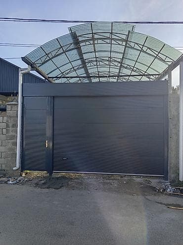 складные металлические двери: Сендвич панели, Автоматические, Alutech, Для гаража, Для частного дома, Для автомойки, С калиткой, Оптом, Новый, Платная установка — 6