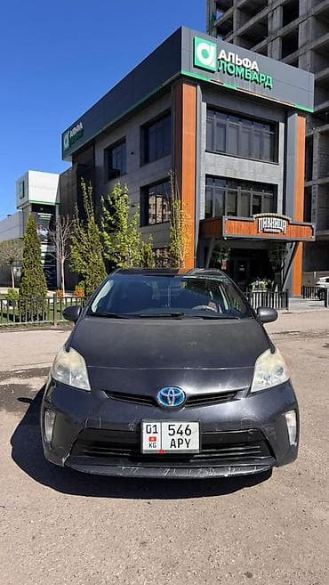 toyota prius 2013: Toyota Prius: 2013 г., 1.8 л, Вариатор, Гибрид, Хэтчбэк — 6