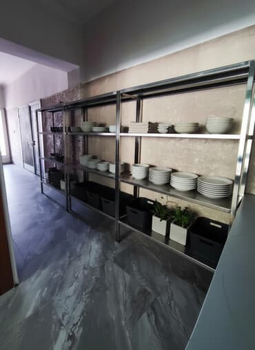 Промышленные стеллажи из нержавеющей стали. - Материал: нержавеющая