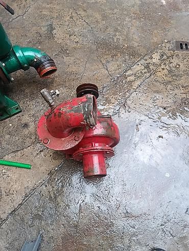 Центробежный водяной насос (навесной, ременной привод) - Тип