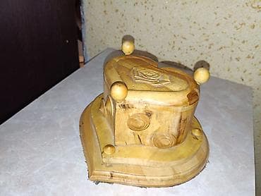 сердечка шкатулка: Деревянная шкатулка ручной работы в форме сердца. - Материал — 7