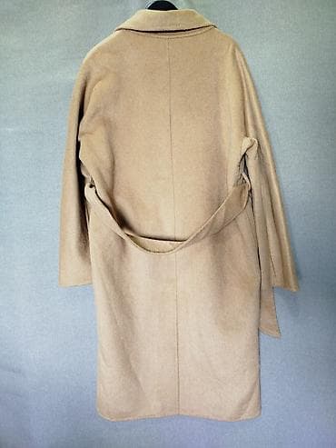 чапаны женские: Двубортное женское пальто La Chapelle из 100 шерсти. Производство — 4