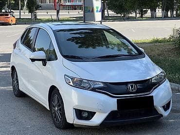 фит капот: Honda Fit: 2016 г., 1.5 л, Вариатор, Бензин, Хэтчбэк — 1