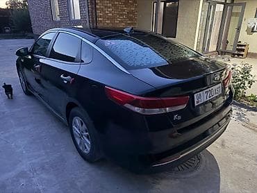 тутойт дымит: Kia K5: 2018 г., 1.7 л, Автомат, Бензин, Седан — 2
