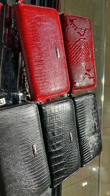 Женский клатч от бренда Бутун