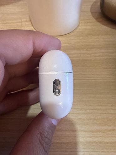 света: Вкладыши, Apple, Б/у, Беспроводные (Bluetooth), Классические — 1