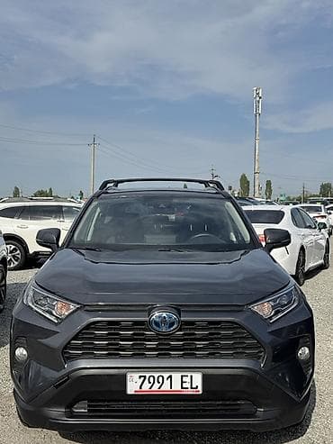 Toyota RAV4: 2020 г., 2.5 л, Автомат, Гибрид, Кроссовер