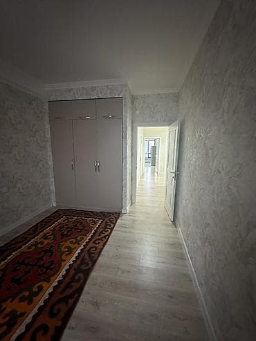 здаю квартиру аламедин 1: 70 м², 2 бөлмө, Брондолгон эшиктер, Балкон айнектелген, Видео байкоо — 4