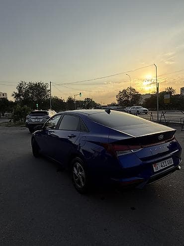 машина салон: Hyundai Avante: 2020 г., 1.6 л, Автомат, Бензин, Седан — 4