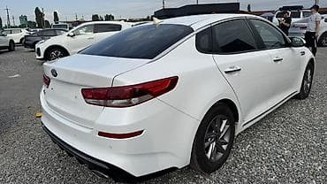 автомашина geely: Kia K5: 2019 г., 2 л, Автомат, Газ, Седан — 6