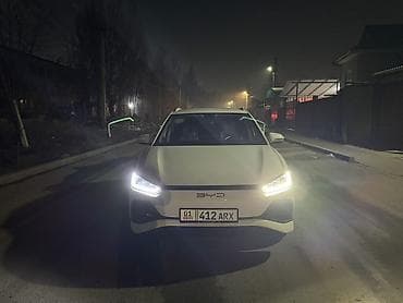 э 2: BYD E2: 2024 г., 0.1 л, Робот, Электромобиль, Кроссовер — 1