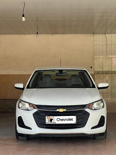 Chevrolet Onix: 2020 г., 1 л, Автомат, Бензин, Седан — 2