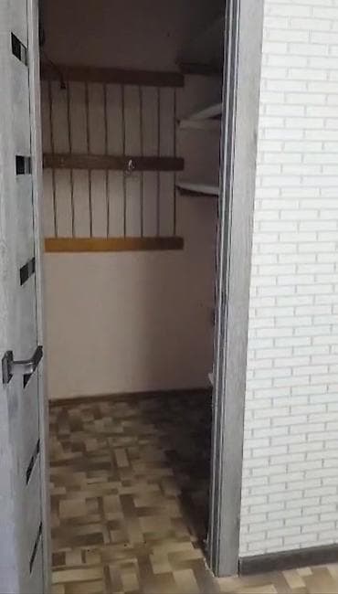 продаю 3 х квартиры: 4 комнаты, 84 м², 1 этаж, Евроремонт — 7