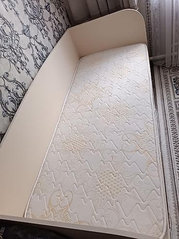used bed: Односпальная кровать, Новый, С матрасом, длина - 195 см — 2