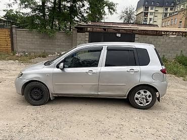 mazda 3: Mazda Demio: 2003 г., Хэтчбэк — 3