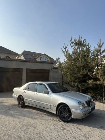 продаю в связи переездом: Mercedes-Benz E-Class: 2000 г., 3.2 л, Автомат, Бензиновая, Седан — 2